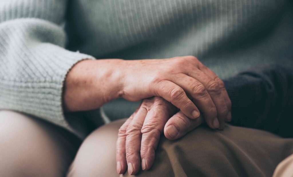 8 Early Signs To Detect Alzheimer’s Disease